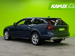 Volvo V90 Cross Country