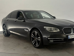BMW 750