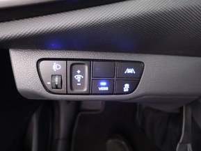 Hyundai Ioniq Plug-In