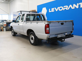 Nissan Pickup
