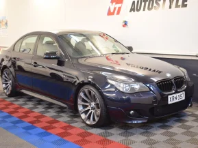 BMW 525