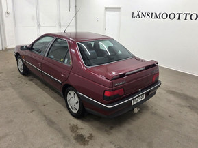 Peugeot 405