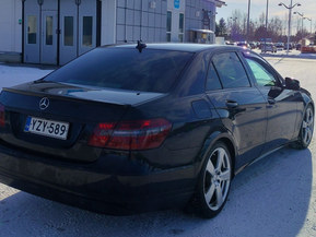 Mercedes-Benz E