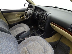 Peugeot 406