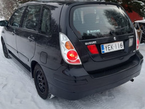 Suzuki Liana