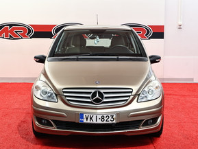 Mercedes-Benz B