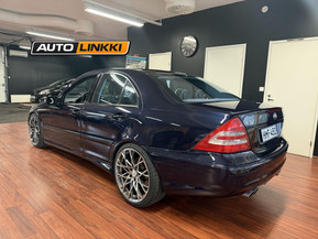 Mercedes-Benz C 32 AMG