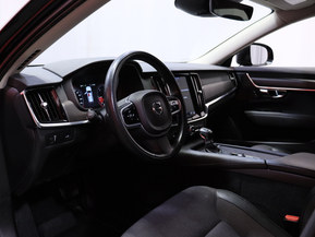 Volvo V90 Cross Country