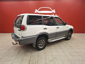 Nissan Terrano
