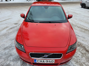 Volvo S40
