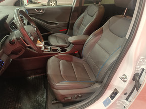 Hyundai Ioniq Plug-In