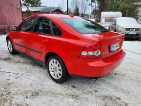 Volvo S40