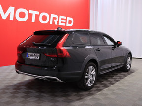 Volvo V90 Cross Country