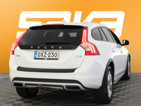 Volvo V60 Cross Country