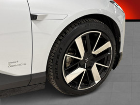 Polestar 4