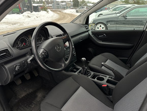 Mercedes-Benz A