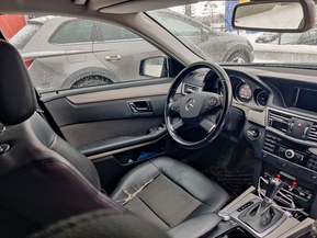 Mercedes-Benz E