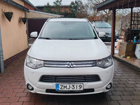 Mitsubishi Outlander PHEV