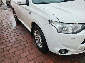 Mitsubishi Outlander PHEV