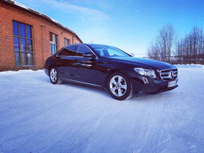 Mercedes-Benz E