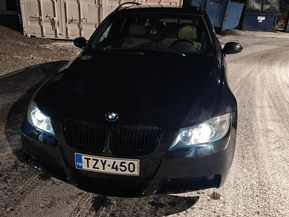BMW 330