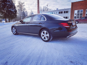 Mercedes-Benz E