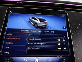 Mercedes-Benz EQE SUV