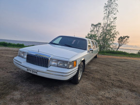 Lincoln Town Car