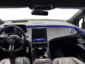 Mercedes-Benz EQS SUV