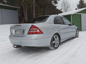Mercedes-Benz C