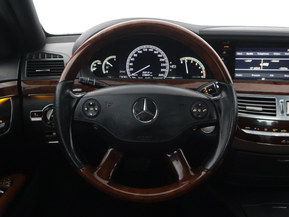 Mercedes-Benz S