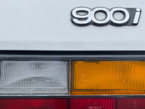 Saab 900