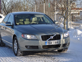 Volvo S80