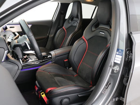 Mercedes-Benz A 35 AMG