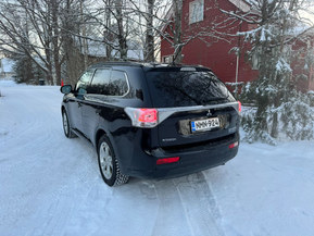 Mitsubishi Outlander PHEV