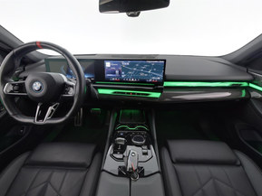 BMW i5 M60