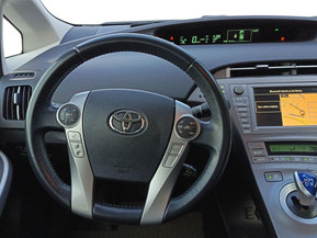Toyota Prius PHEV