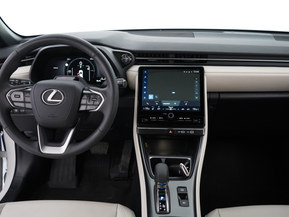 Lexus LBX