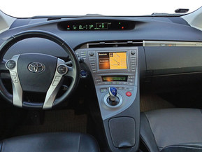 Toyota Prius PHEV