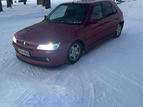 Peugeot 306