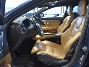 Volvo V90 Cross Country