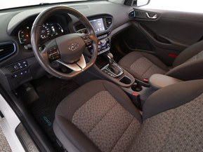 Hyundai Ioniq Plug-In