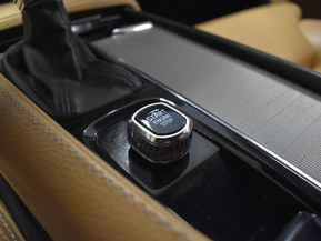 Volvo V90 Cross Country