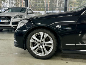 Mercedes-Benz E
