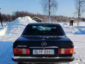 Mercedes-Benz SE