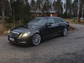 Mercedes-Benz E