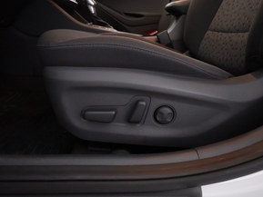 Hyundai Ioniq Plug-In