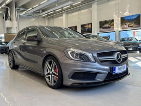 Mercedes-Benz A 45 AMG