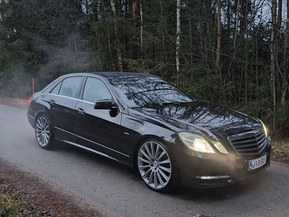 Mercedes-Benz E