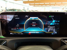 Mercedes-Benz CLA 35 AMG